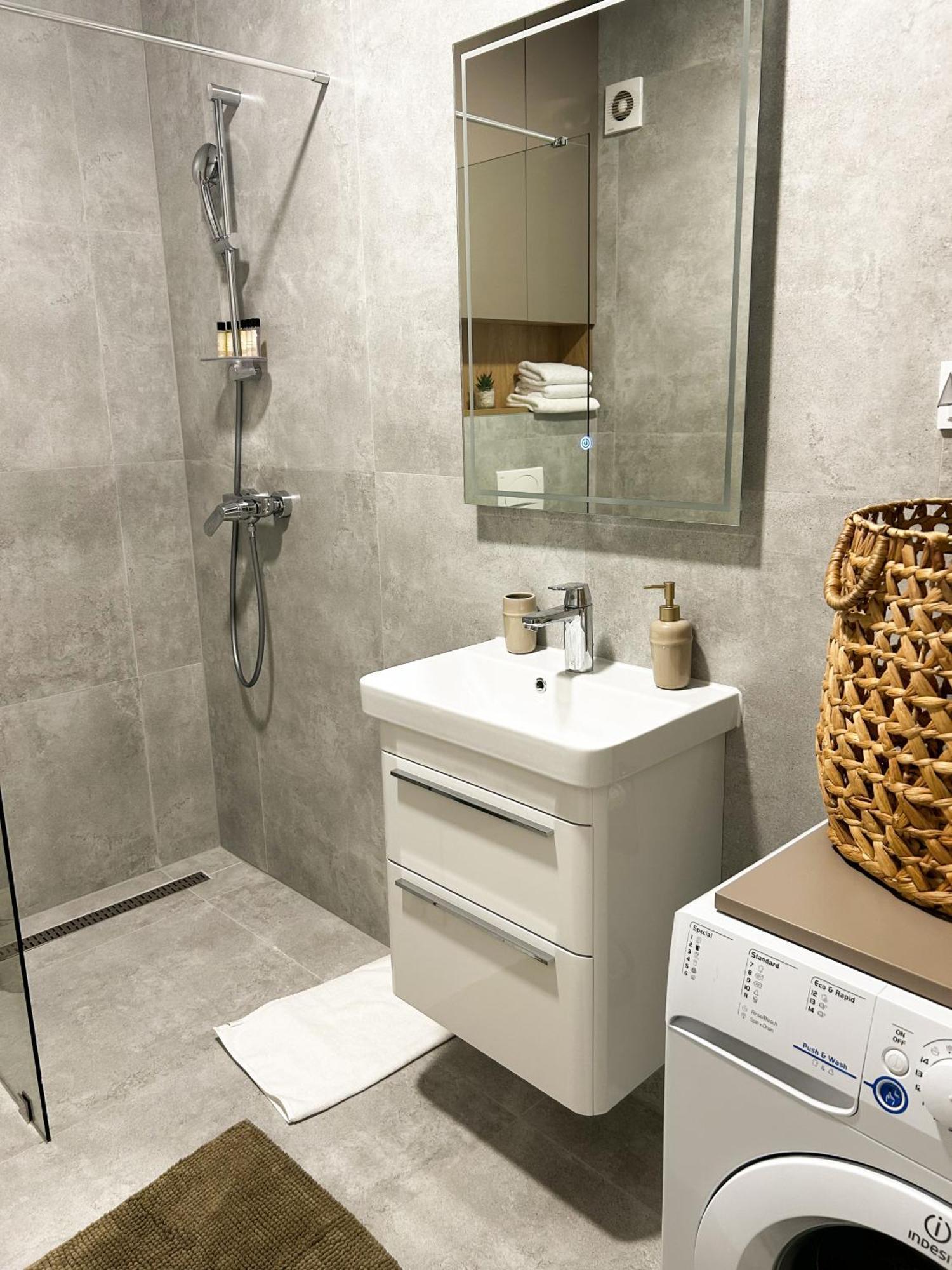 Merak2 Apartment- Free Private Parking モスタル エクステリア 写真
